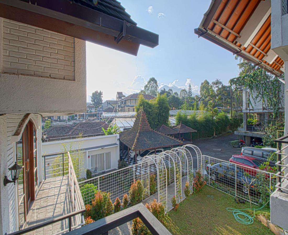D'Journey Hotel Lembang Exteriér fotografie